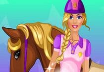 Barbie Fait des Courses Équestres