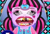 Dentiste Draculaura Bébé