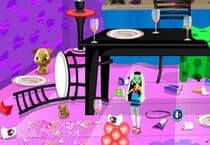 Monster High Party Cleanup