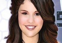 Selena Gomez Make Up